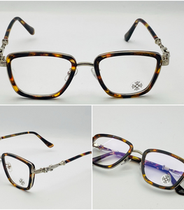 Vintage Tortoiseshell Square Eyeglasses with Silver Detailing (Master  Copy)