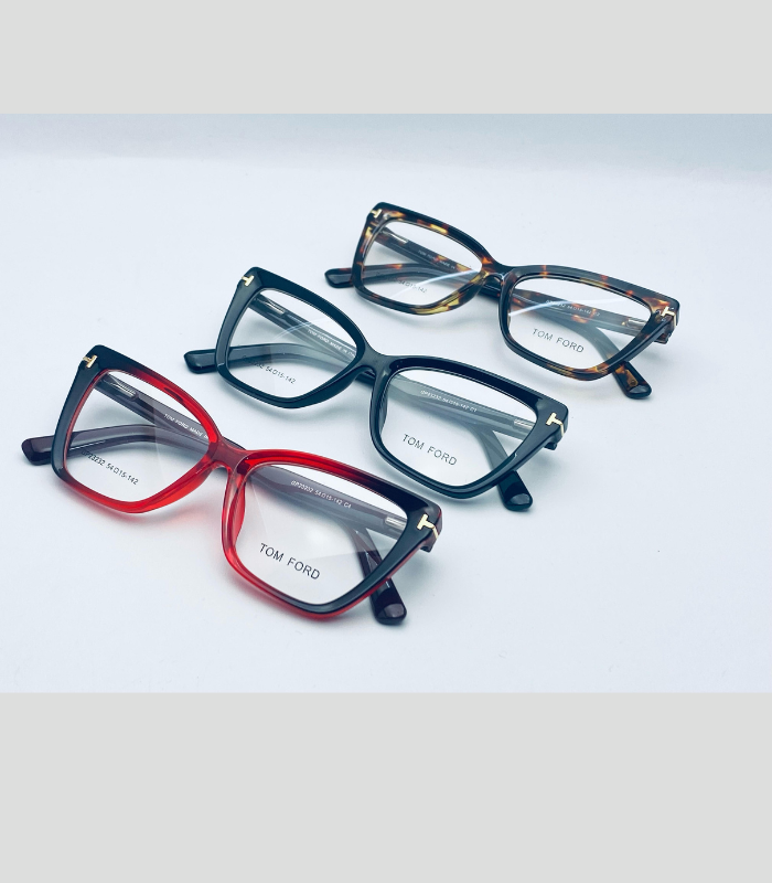 🕶️ Product Title: Tom Ford Inspired Cat-Eye Eyeglass Frames – Unisex Stylish Optical Glasses (Multiple Colors)